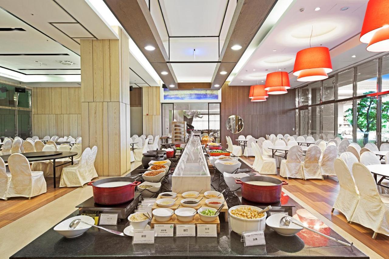 Naruwan Galaxy Hotel Taitung Экстерьер фото