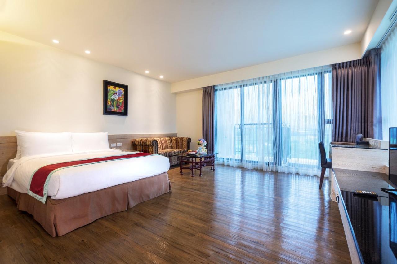 Naruwan Galaxy Hotel Taitung Экстерьер фото
